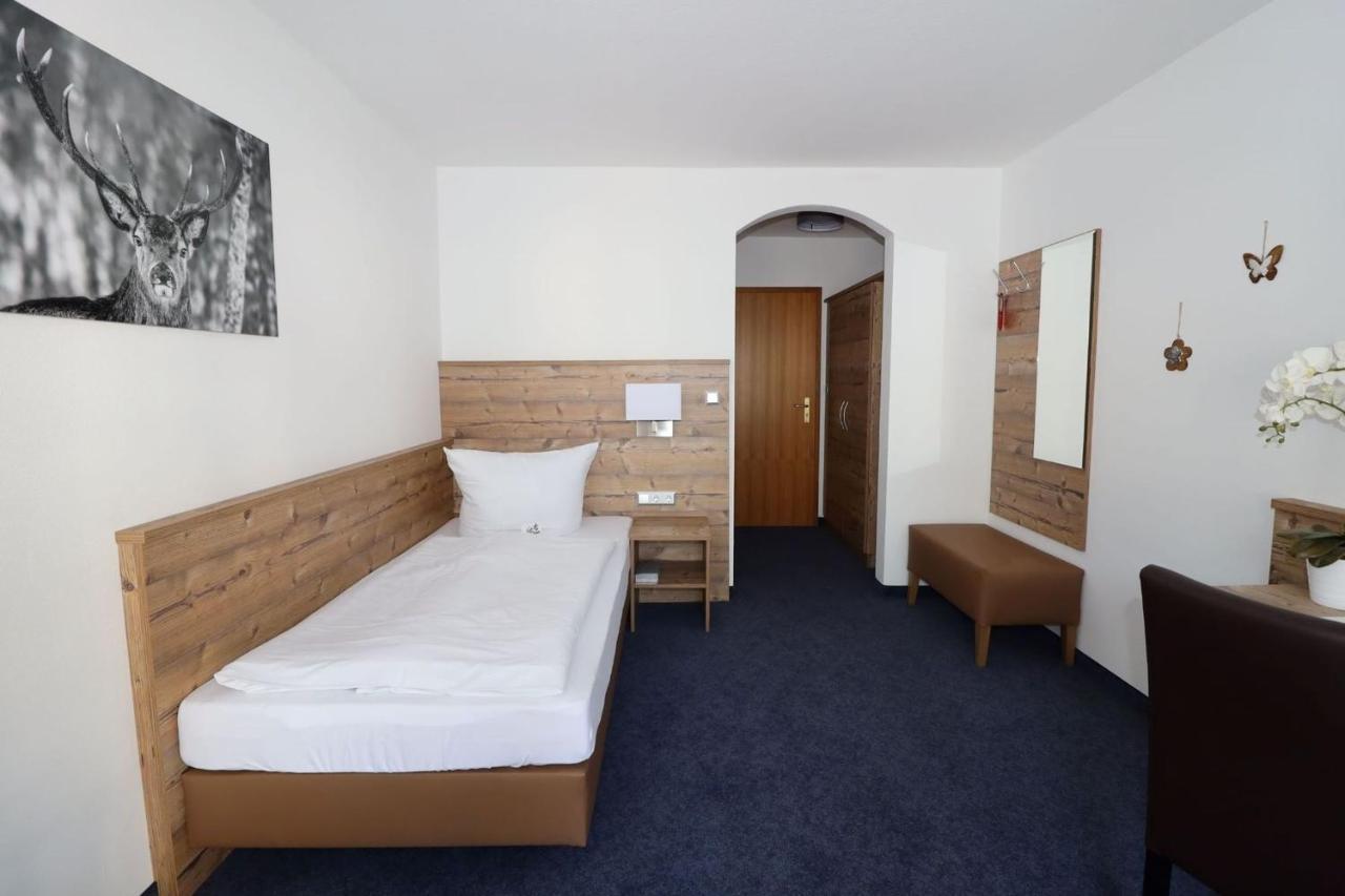 Hotel Garni Cafe Raepple Bad Peterstal-Griesbach Eksteriør billede