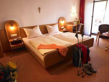 Hotel Garni Cafe Raepple Bad Peterstal-Griesbach Eksteriør billede